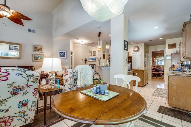 327 Kahala Drive, Dallas, TX 75218