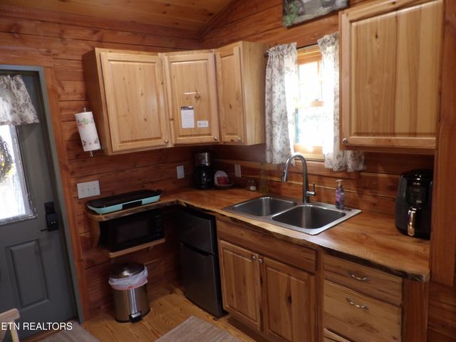 4716-4728 Fred Jennings Road, Walland, TN 37886