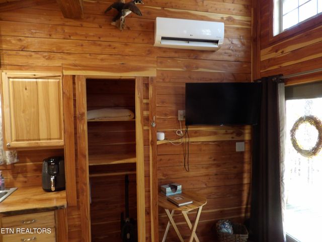 4716-4728 Fred Jennings Road, Walland, TN 37886