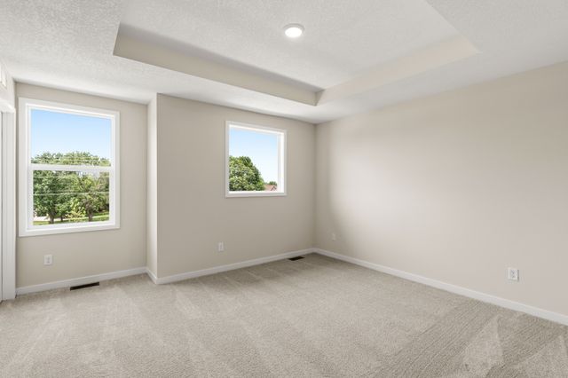 905 Percheron Lane, Norwalk, IA 50211
