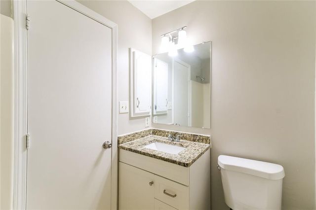 8605 Collins Drive, Jonesboro, GA 30236