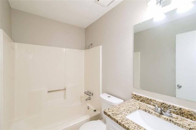 8605 Collins Drive, Jonesboro, GA 30236