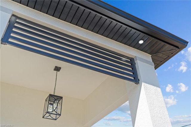 1030 NE 2nd AVE, Cape Coral, FL 33909