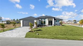 1030 NE 2nd AVE, Cape Coral, FL 33909
