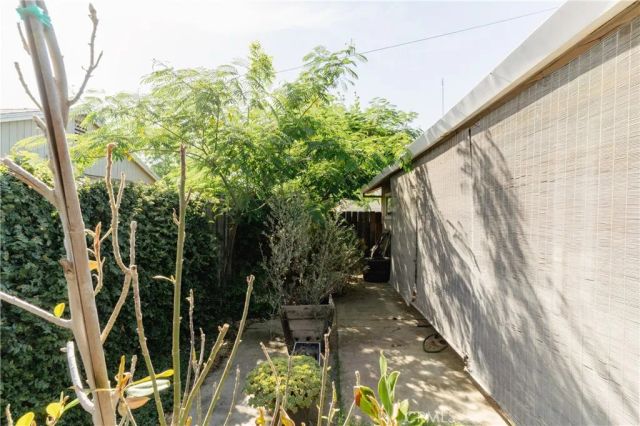 1070 E 23rd Street, Merced, CA 95340