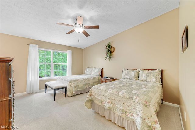 9278 Clark Circle, Twinsburg, OH 44087