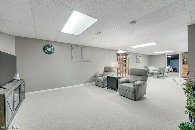 9278 Clark Circle, Twinsburg, OH 44087