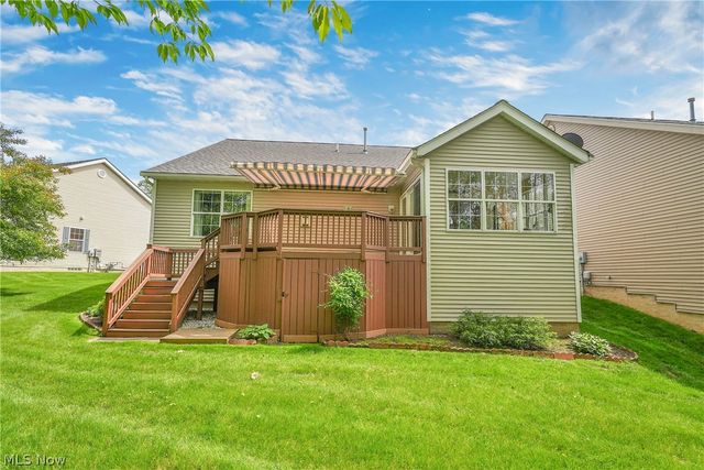 9278 Clark Circle, Twinsburg, OH 44087