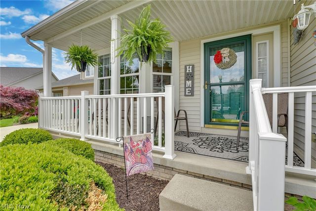 9278 Clark Circle, Twinsburg, OH 44087