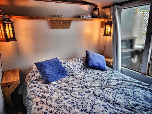 155 Polk Road 170, Mena, AR 71953