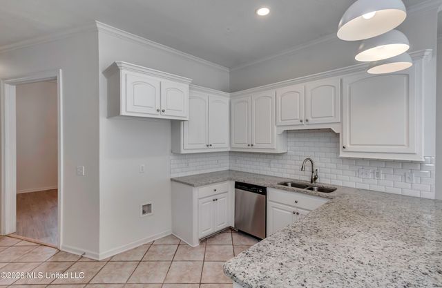 290 Geneva Boulevard, Madison, MS 39110
