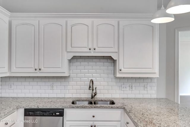 290 Geneva Boulevard, Madison, MS 39110