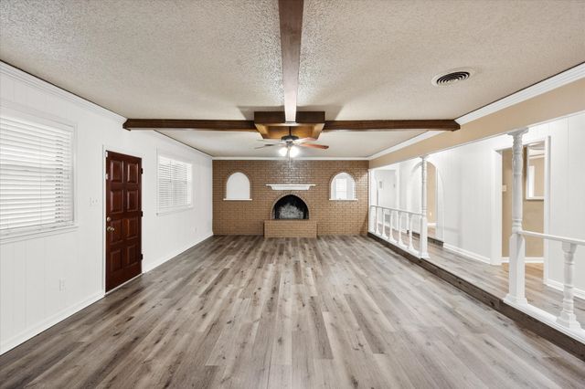 1231 Bow Creek Drive, Duncanville, TX 75116