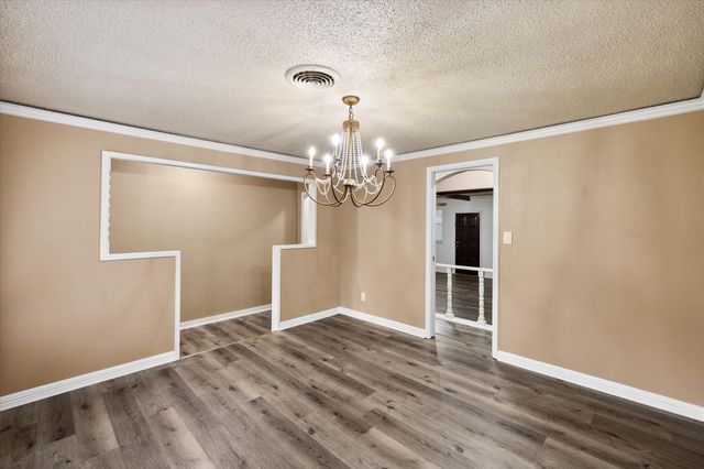 1231 Bow Creek Drive, Duncanville, TX 75116