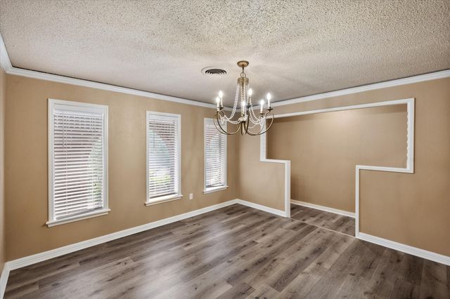 1231 Bow Creek Drive, Duncanville, TX 75116