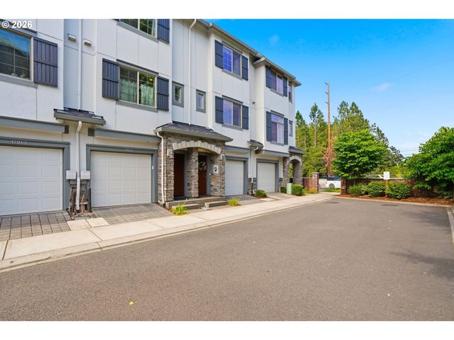 17030 Sw ROCKY RAMBLE Ln, Sherwood, OR 97140