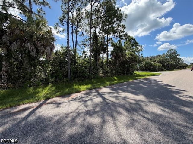 1368 Commerce ST, Port Charlotte, FL 33953
