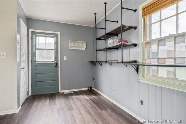 2116 Palmer Court, New Albany, IN 47150