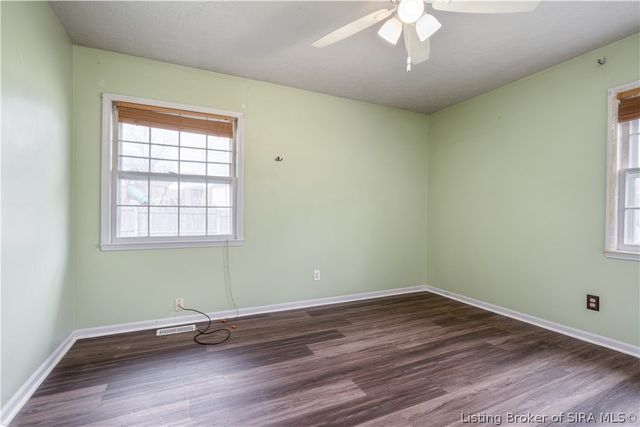2116 Palmer Court, New Albany, IN 47150