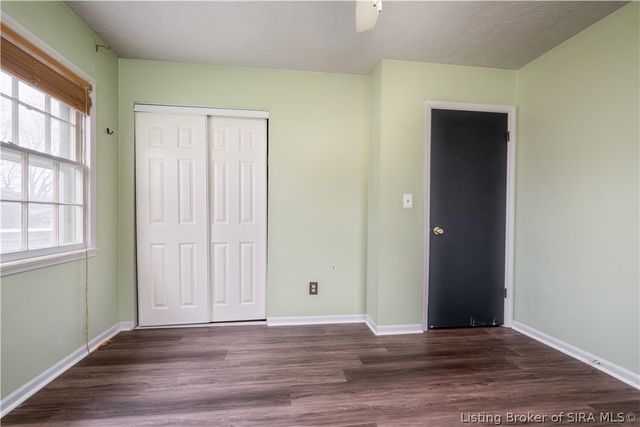 2116 Palmer Court, New Albany, IN 47150