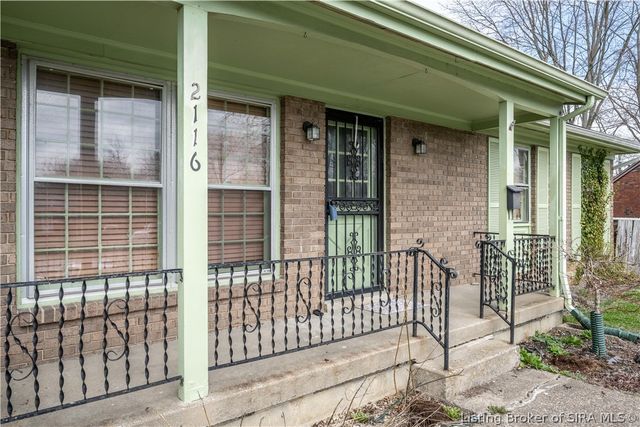 2116 Palmer Court, New Albany, IN 47150