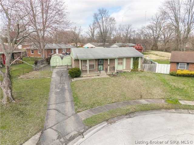 2116 Palmer Court, New Albany, IN 47150
