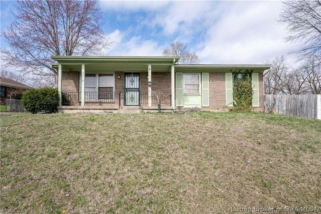 2116 Palmer Court, New Albany, IN 47150