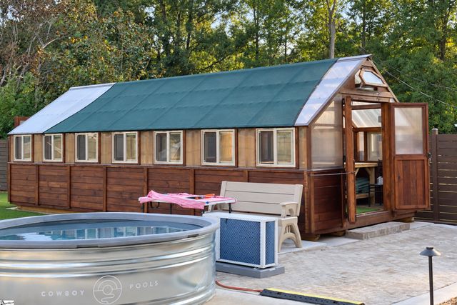 152 River Bend Road, Greenville, SC 29617