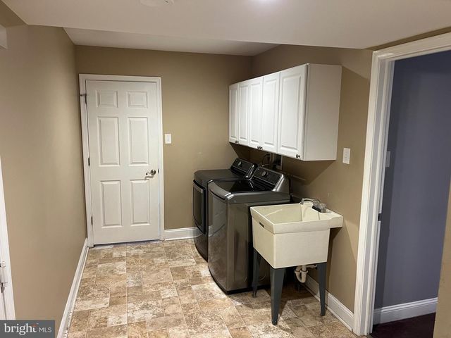 621 NICOLE DR, Southampton, PA 18966