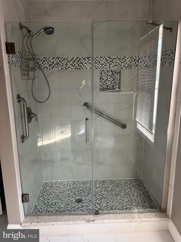 621 NICOLE DR, Southampton, PA 18966