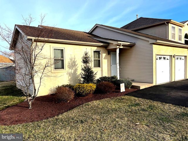 621 NICOLE DR, Southampton, PA 18966