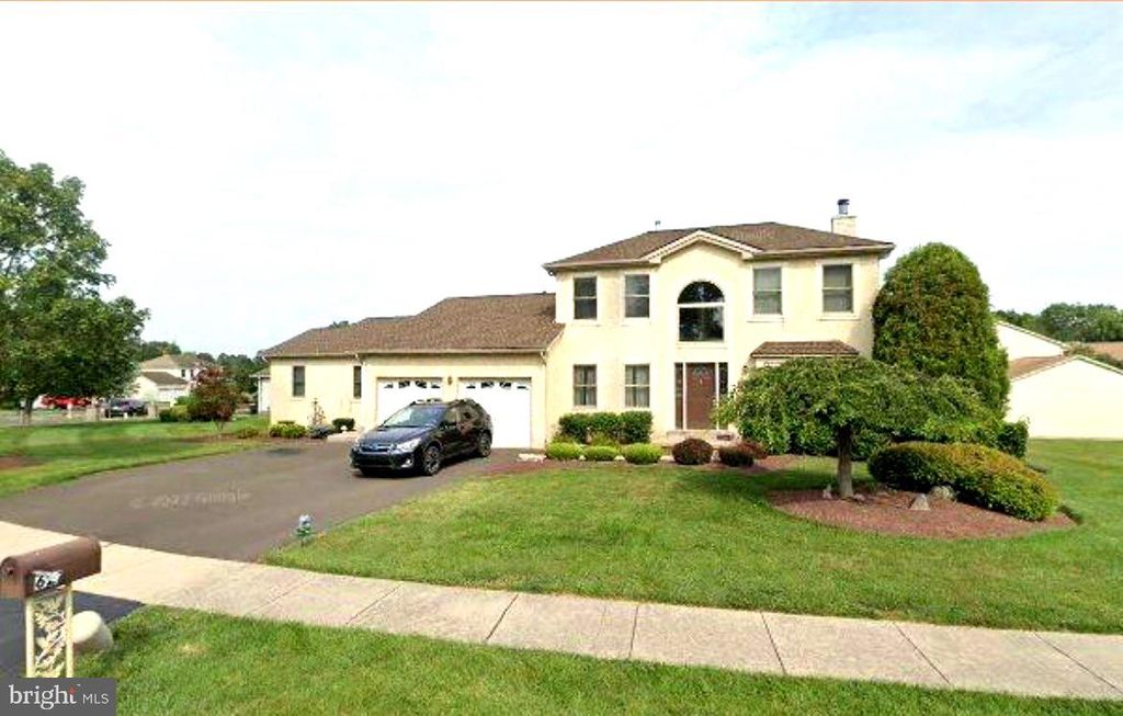 621 NICOLE DR, Southampton, PA 18966