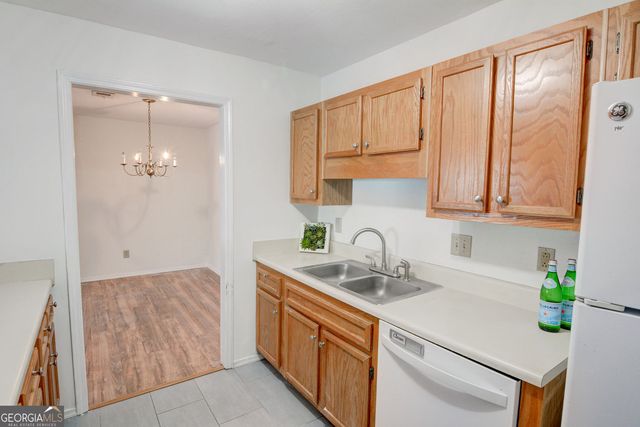 1003 Berkeley Woods Drive, Duluth, GA 30096