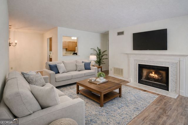 1003 Berkeley Woods Drive, Duluth, GA 30096