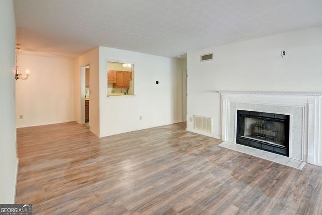 1003 Berkeley Woods Drive, Duluth, GA 30096