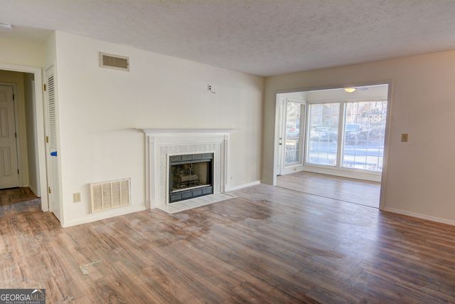 1003 Berkeley Woods Drive, Duluth, GA 30096