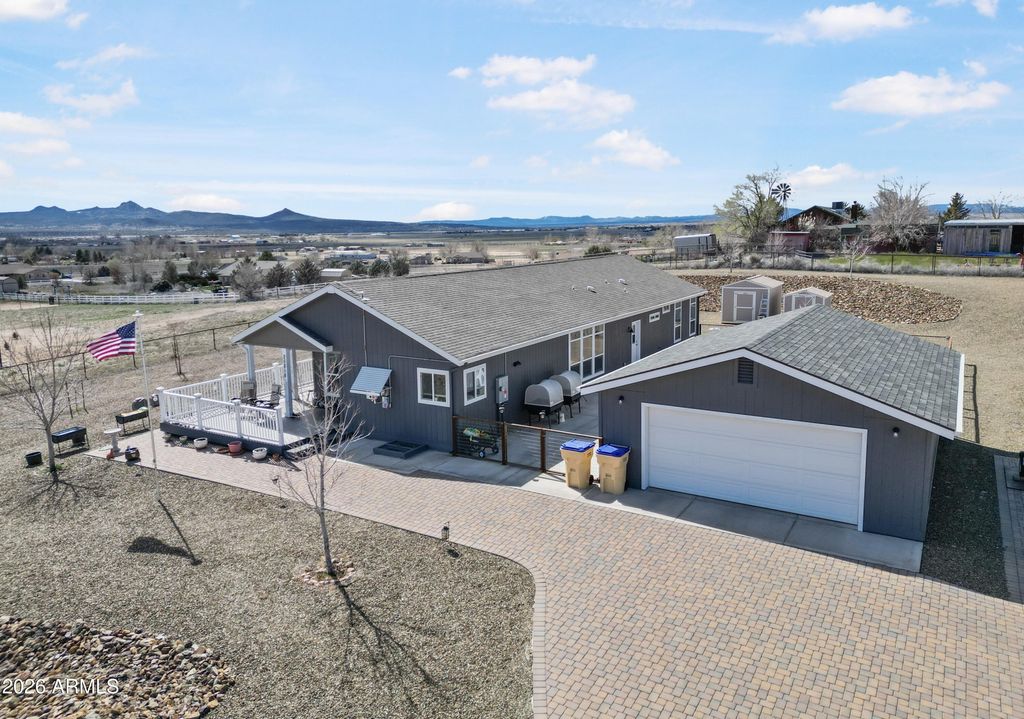 25818 N RIESLING Lane, Paulden, AZ 86334
