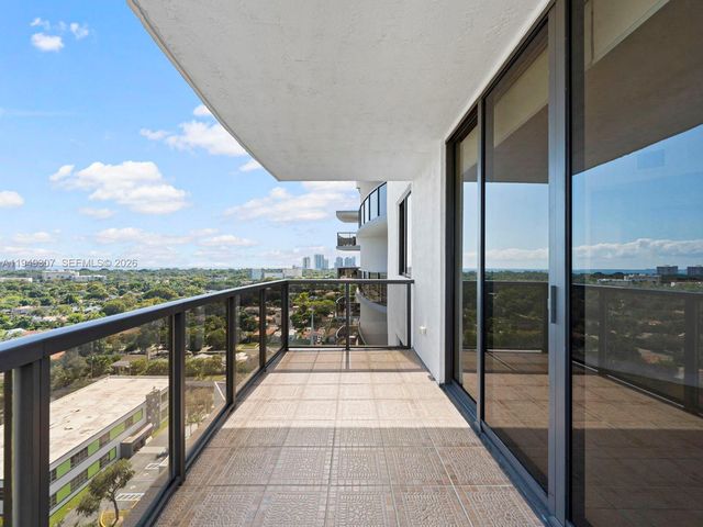 2301 SW 27th Ave 1403, Miami, FL 33145