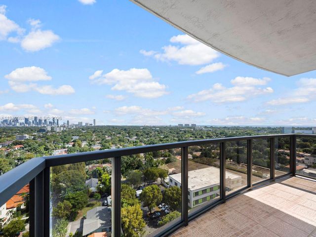 2301 SW 27th Ave 1403, Miami, FL 33145