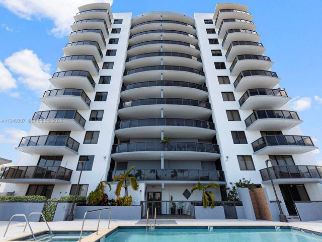 2301 SW 27th Ave 1403, Miami, FL 33145