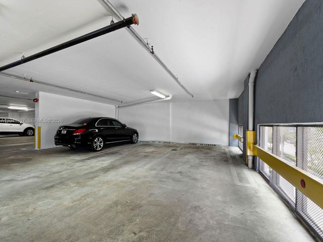 2301 SW 27th Ave 1403, Miami, FL 33145