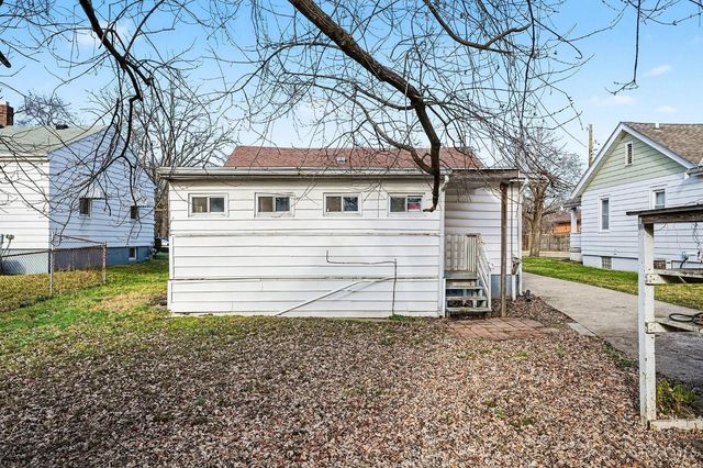 321 Southern Avenue, Reading, OH 45215