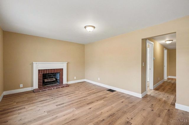 321 Southern Avenue, Reading, OH 45215