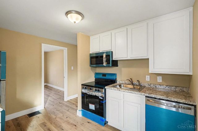 321 Southern Avenue, Reading, OH 45215