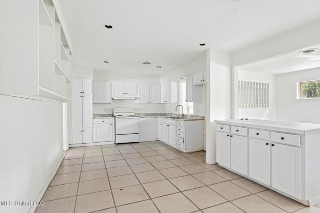 1038 Brookley Street, Jackson, MS 39212