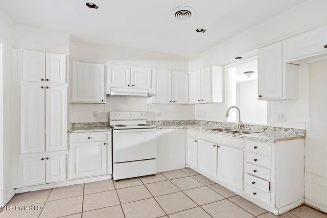 1038 Brookley Street, Jackson, MS 39212