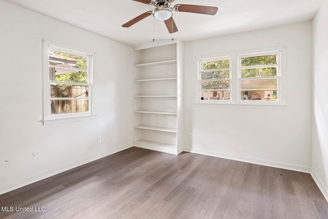 1038 Brookley Street, Jackson, MS 39212
