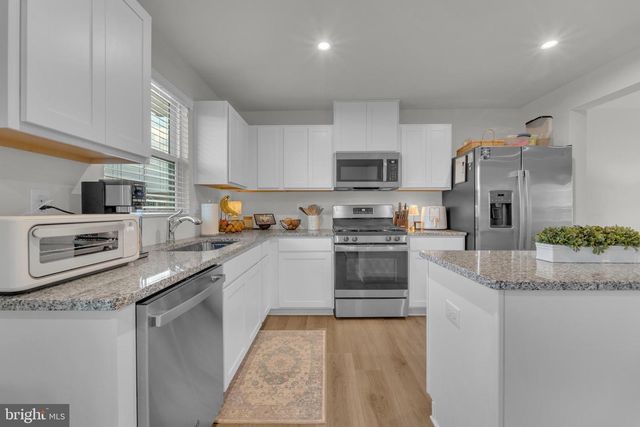 324 COMFORT RD, Williamstown, NJ 08094