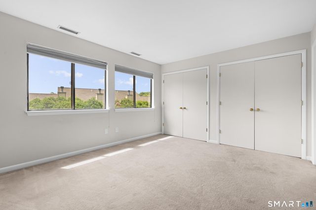 2435 Bedford Street 11C, Stamford, CT 06905