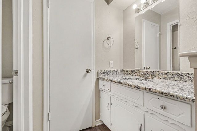 914 Bromwich Street, Garland, TX 75040
